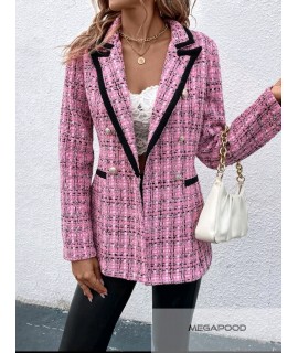 Розовый пиджак из твида